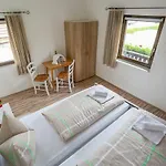ゲストハウス Rauschberghof ルーポルディング